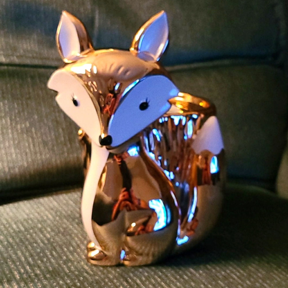 Bath & Body Works fox pedestal